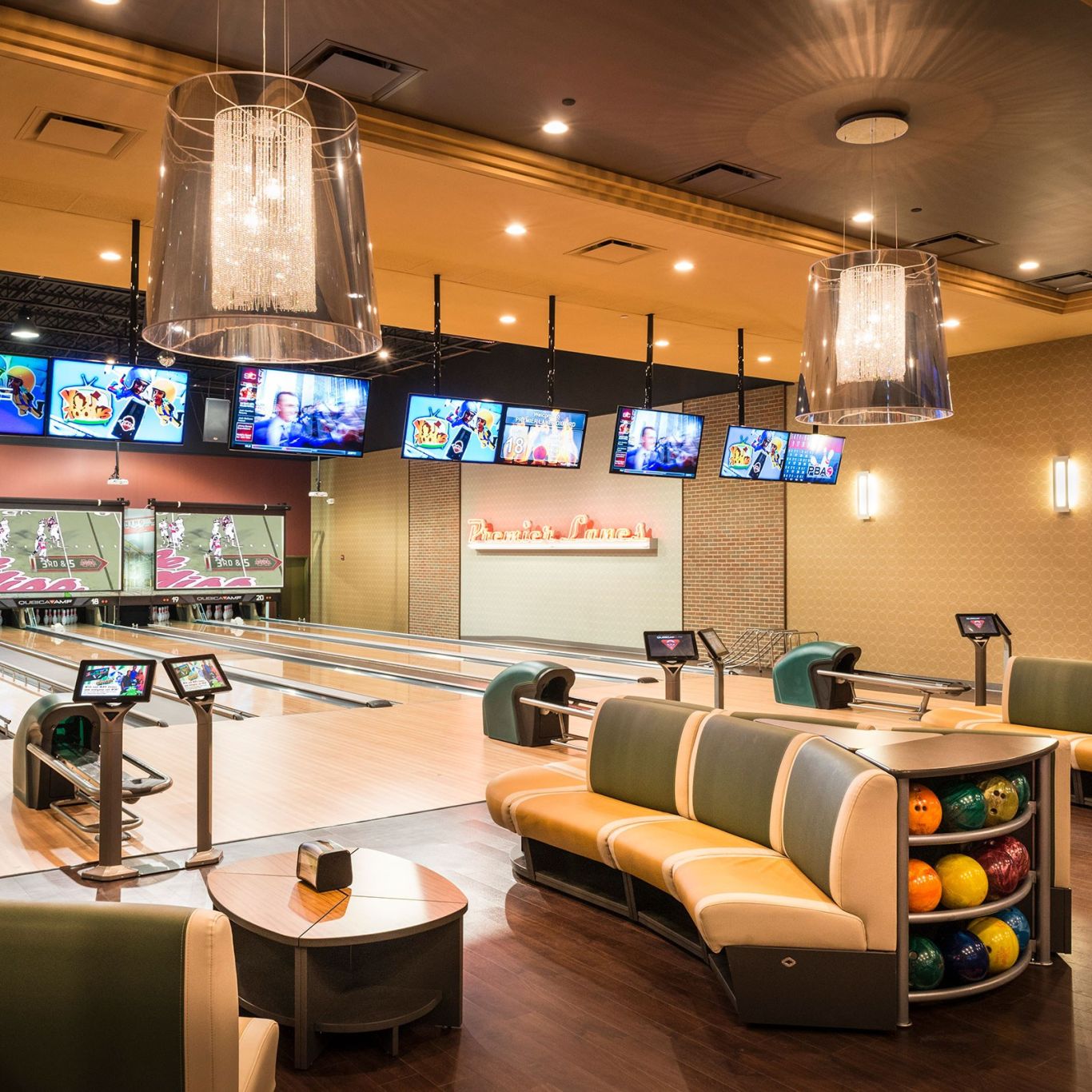 Premier lanes oxford 16