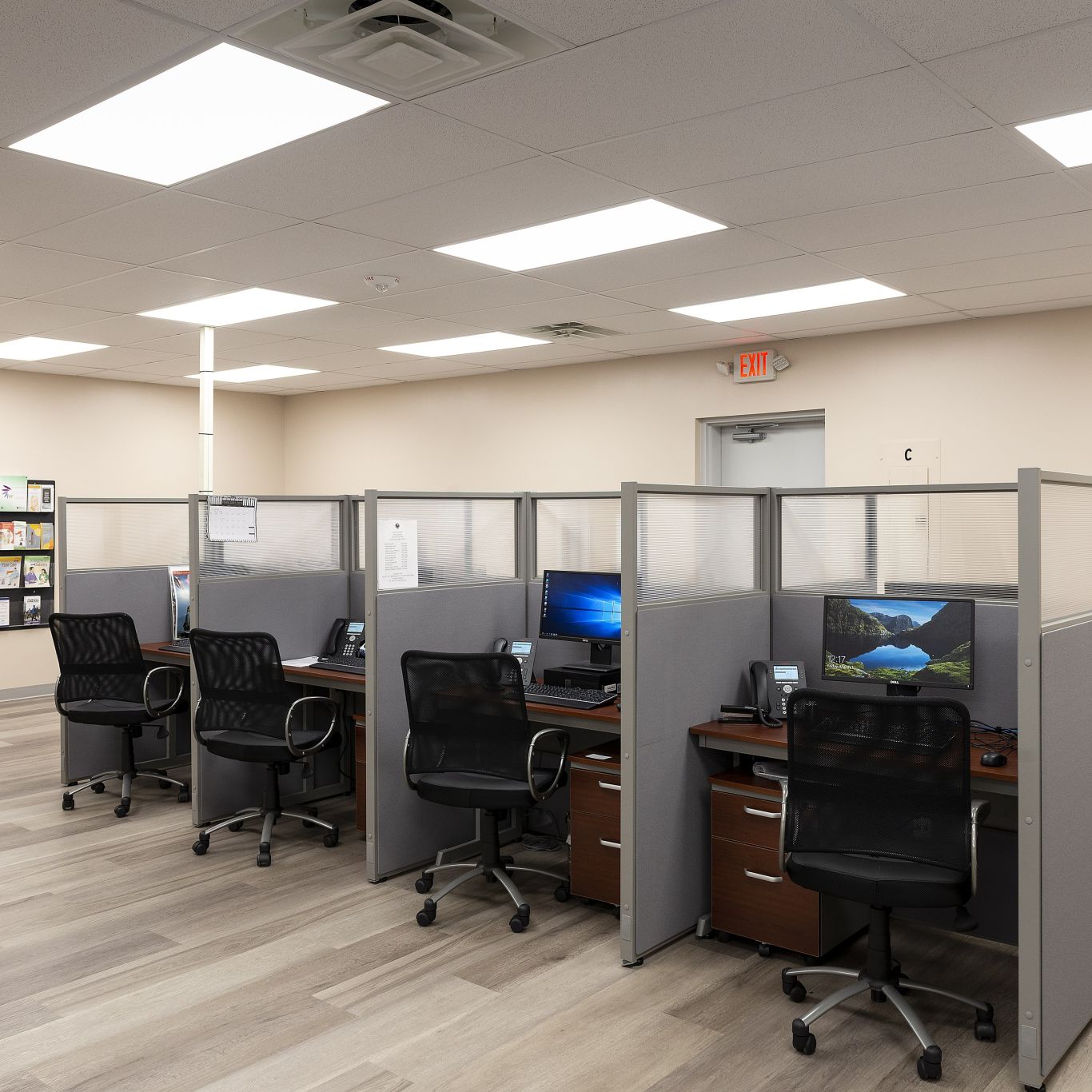 VA Dyersburg Offices